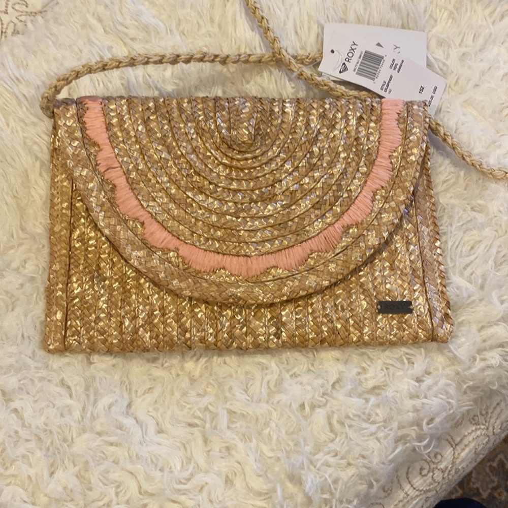 Women’s Roxy crossover